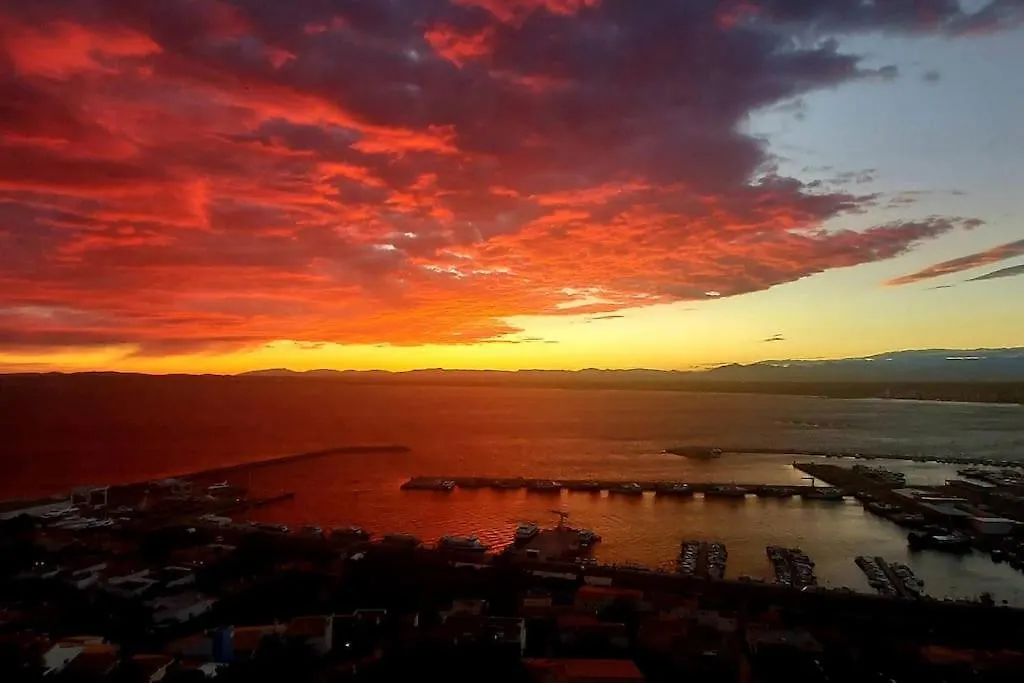 Sunsetmare Vacational Apartment Rosas España